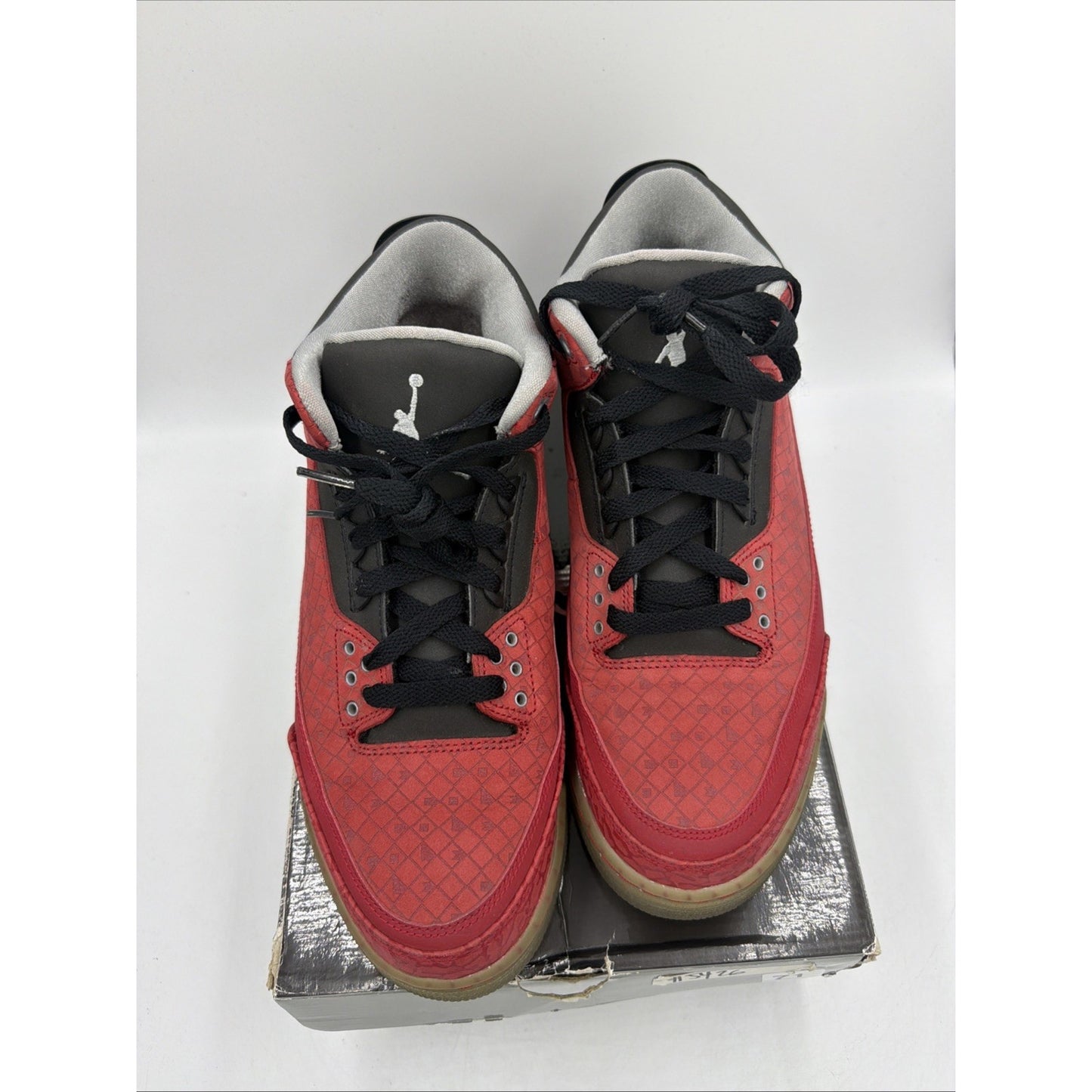 Size 10.5 - Air Jordan 3 Retro 2010 Doernbecher