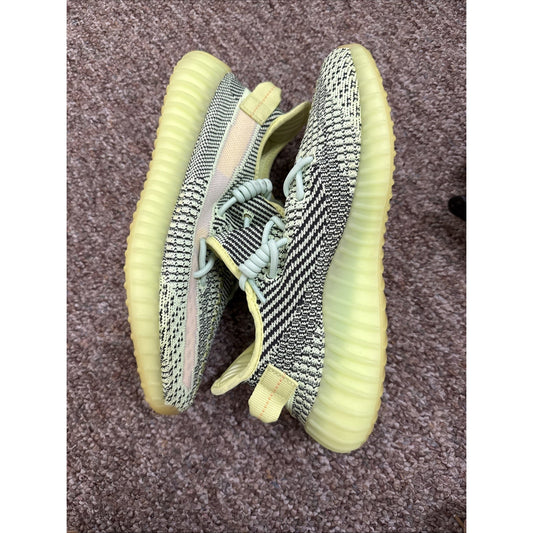 Size 9.5 - adidas Yeezy Boost 350 V2 Yeezreel Non-Reflective BB