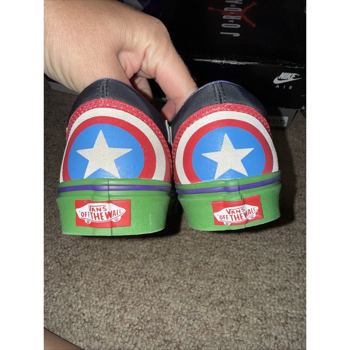 Size 6.5 - VANS Marvel x Old Skool Avengers