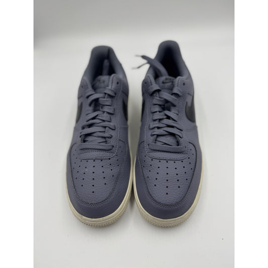 Size 8 - Nike Air Force 1 '07 Low Light Carbon NBS291