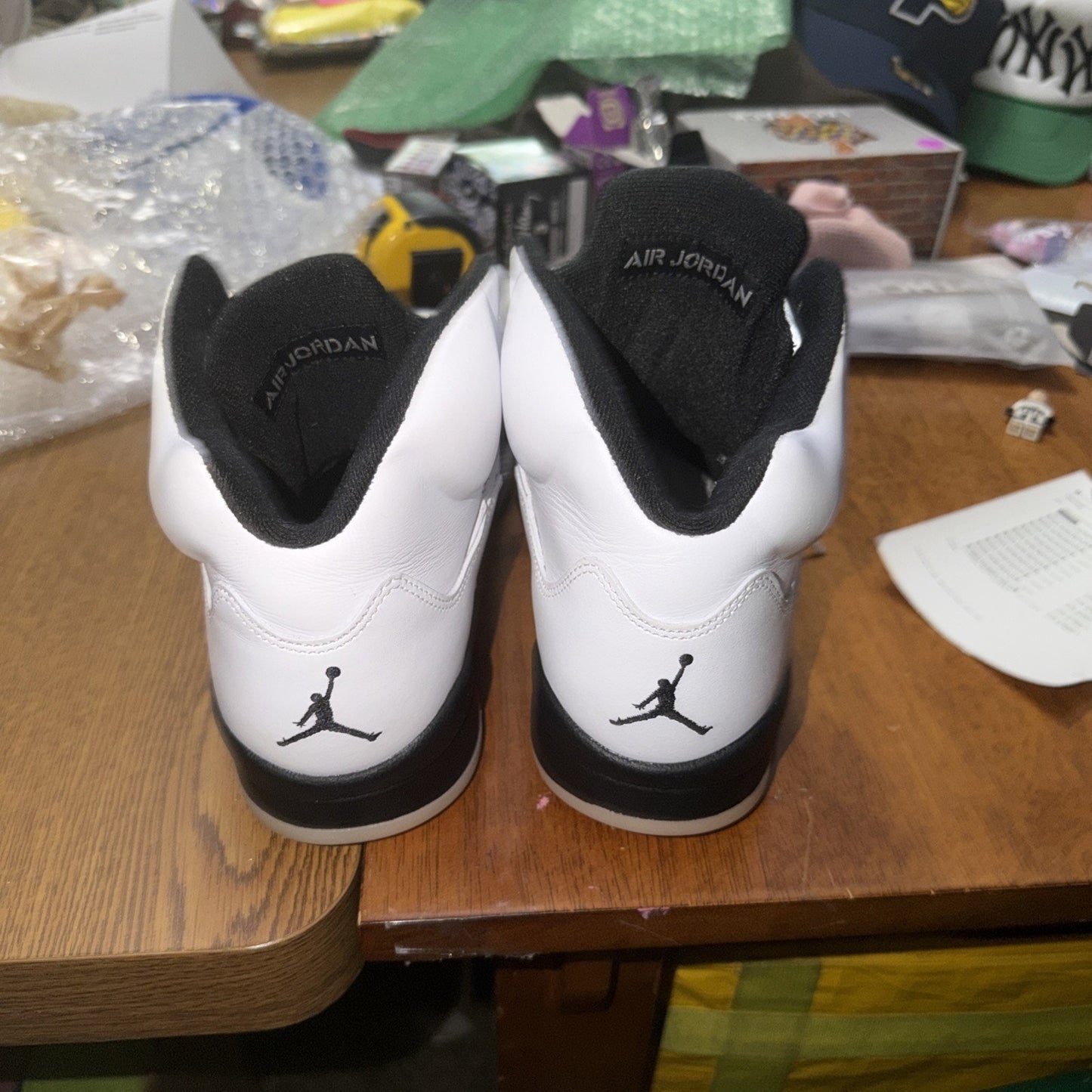Nike Air Jordan 5 Retro Reverse Metallic White Black Size 10.5 DD0587-110