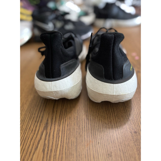 Size 5Y (GS) - Nike Air Max Dawn Low Black White NBS182