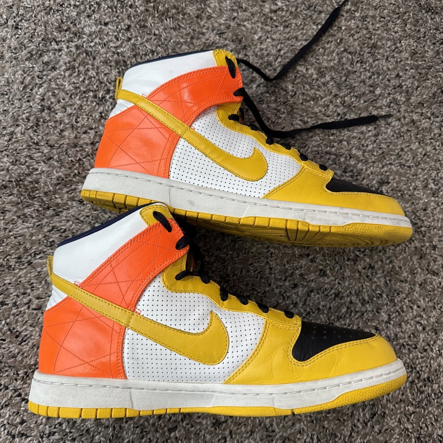 Size 10 - Nike Dunk Variety Maize
