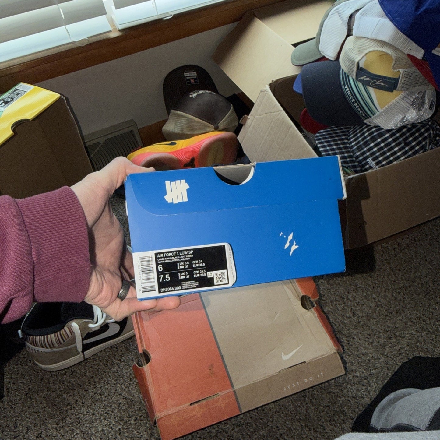 Size 6 - Undefeated x Nike Air Force 1 SP Low Ballistic