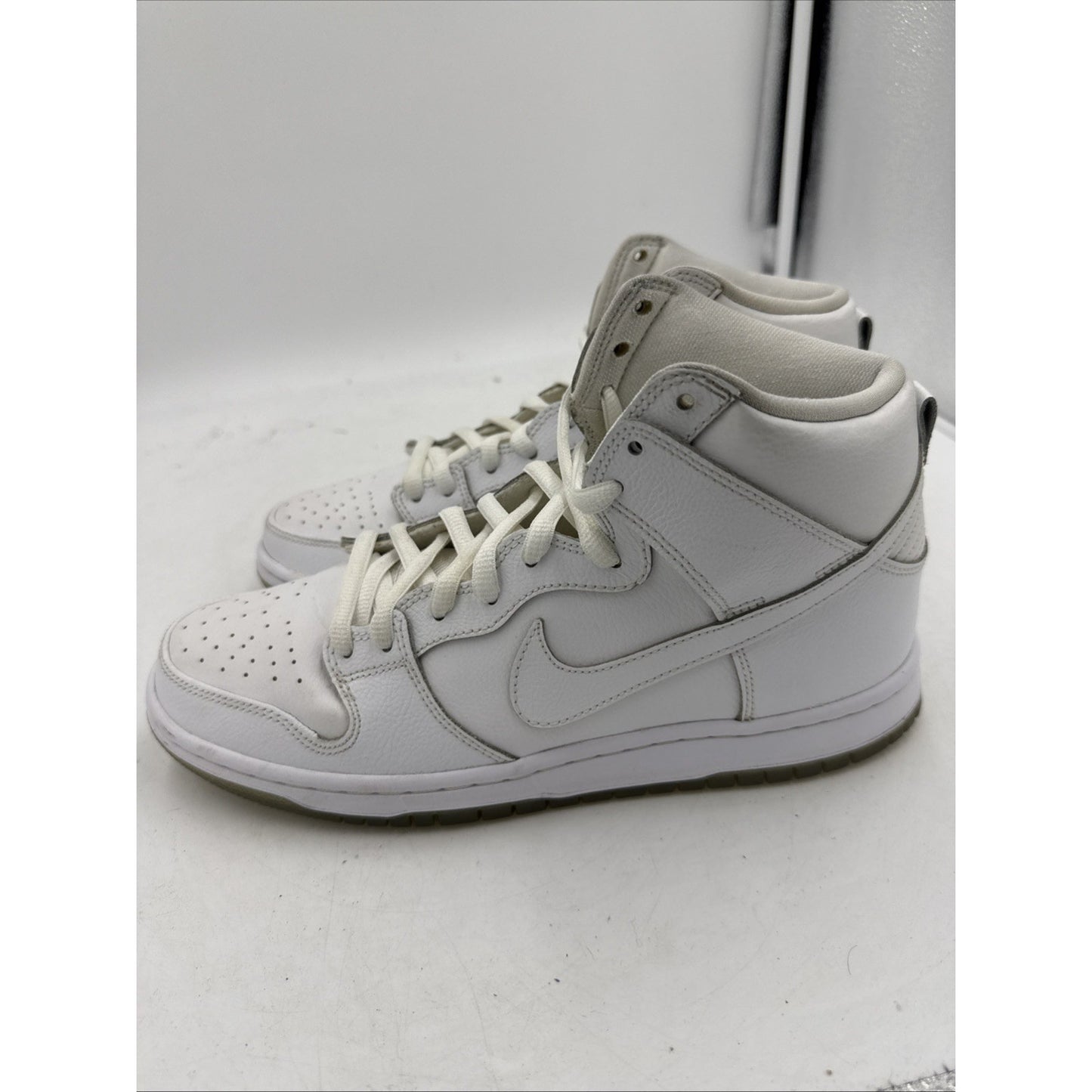 Size 9 - Nike SB Dunk Pro High White Ice