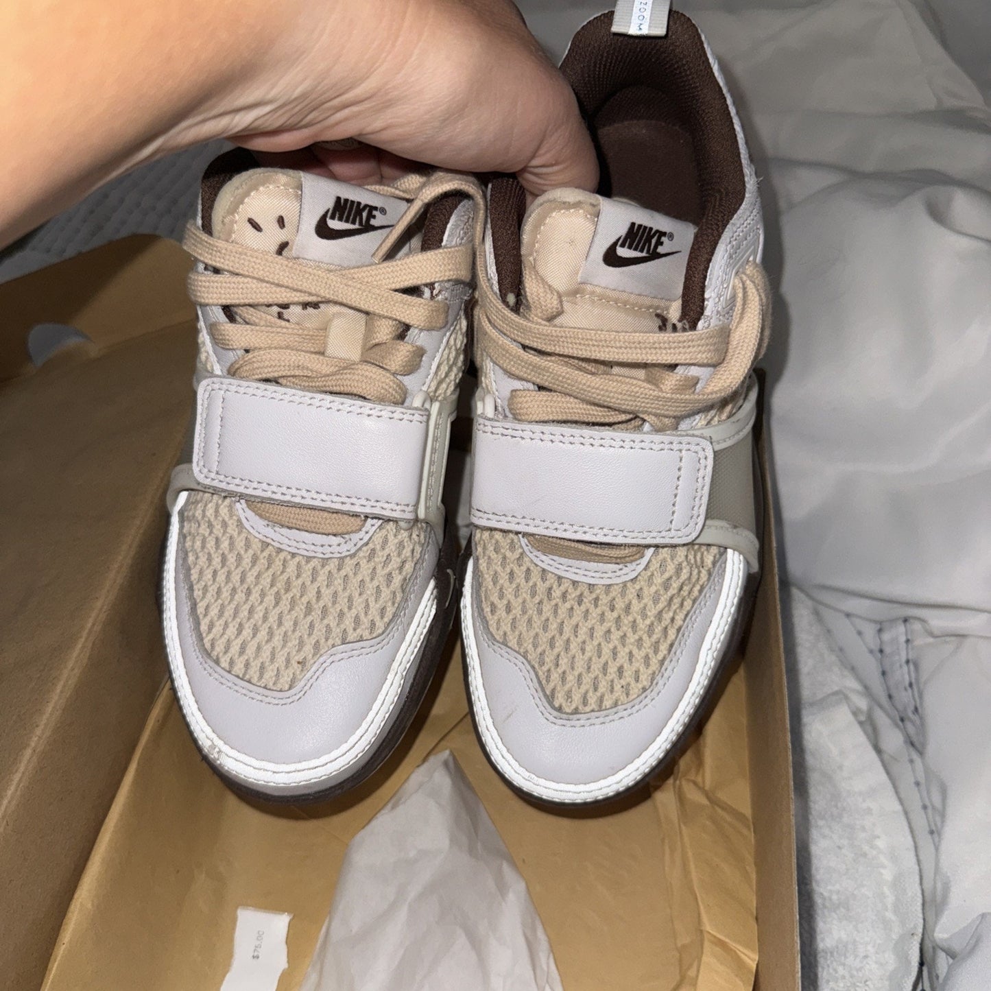 Nike Travis Scott Zoom Field Jaxx Lace-Up Light Chocolate HQ3073-100 Size 4