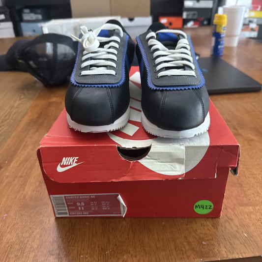 Size 9.5 - Nike Cortez Basic SE Game Royal BS427