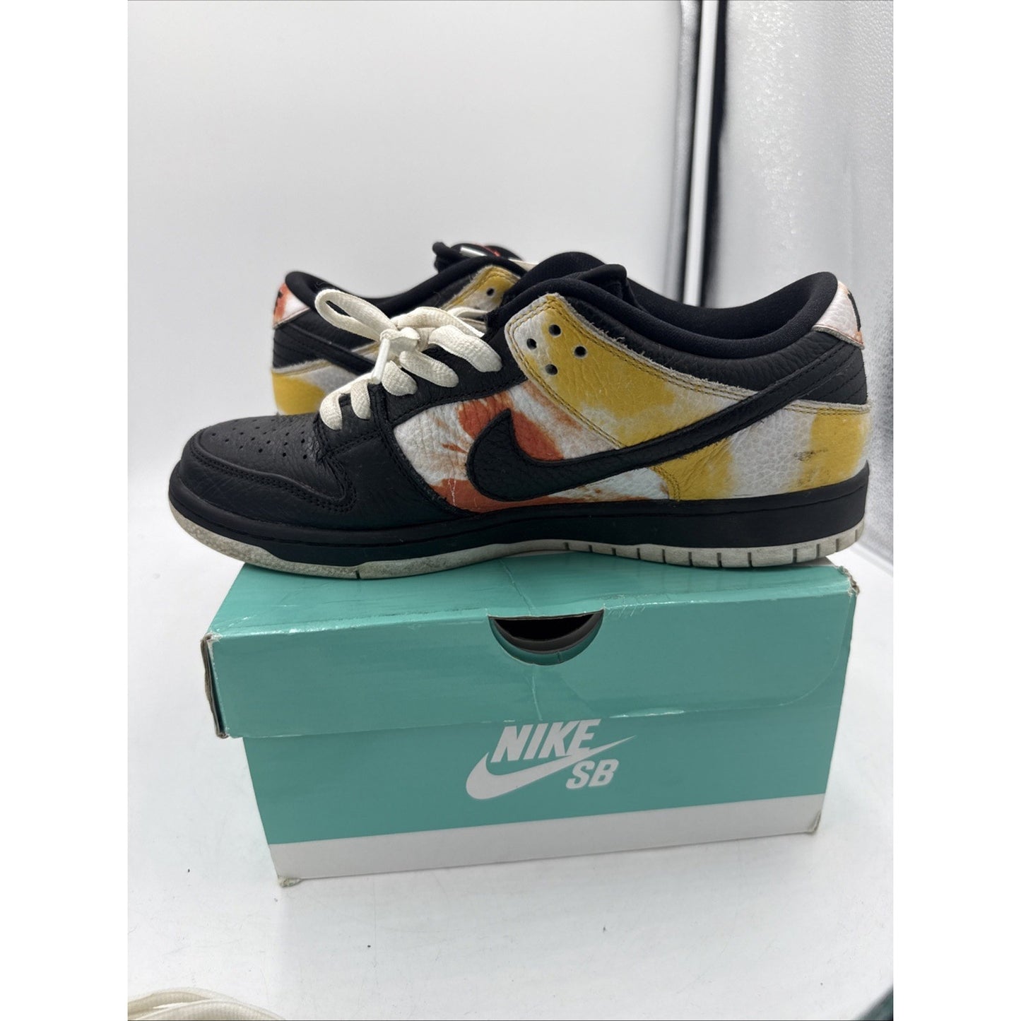 Size 9.5 - Nike Dunk SB Low Tie-Dye Raygun - Black