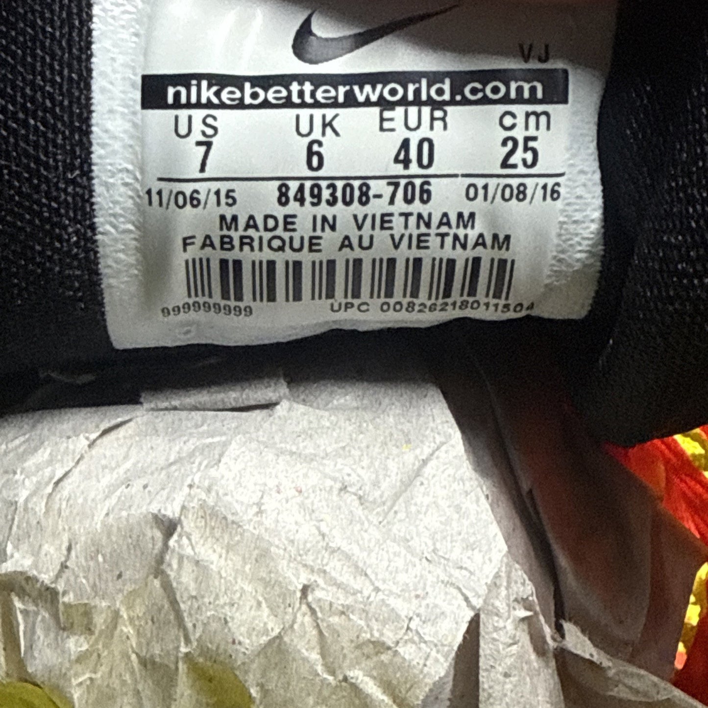 Size 7 - Nike Hyperlive Promo EYBL Yellow