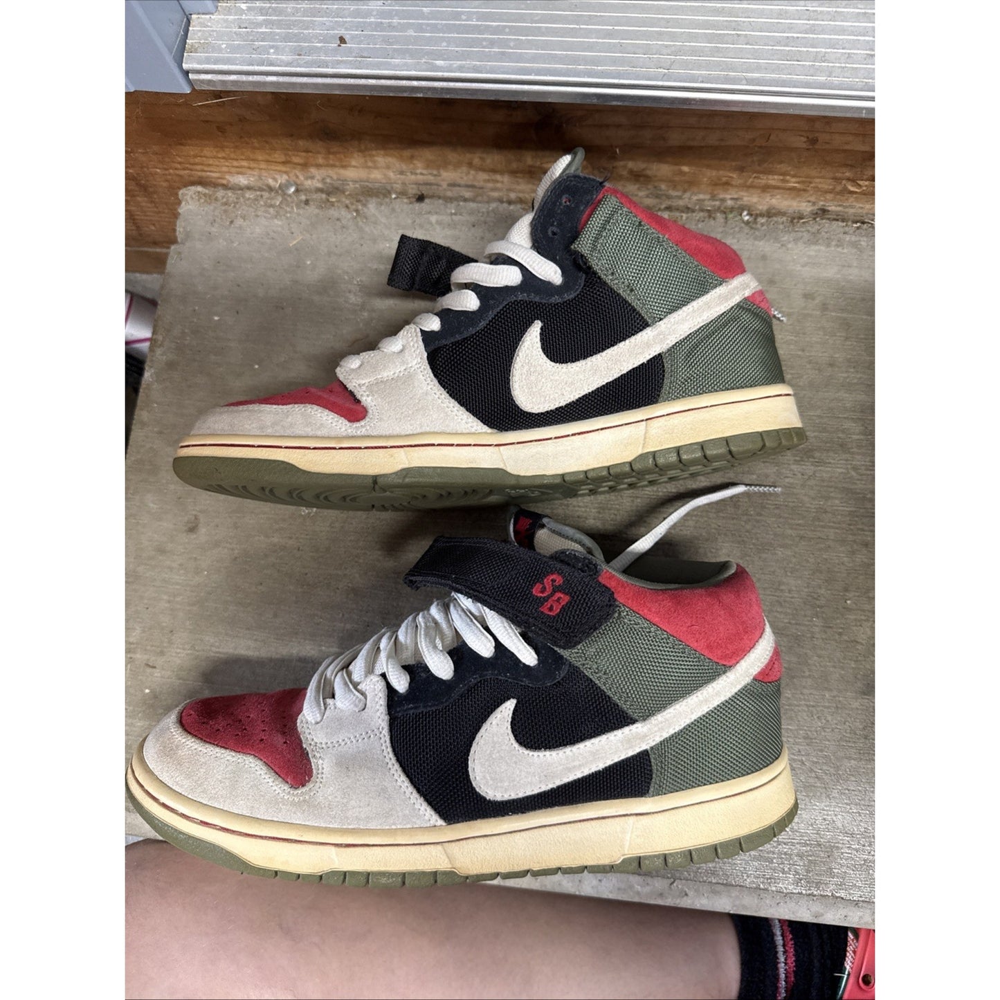 Size 9.5 - Nike Dunk Pro Sb Mid Black Un-Cheech & Chong Rare Hard To Find