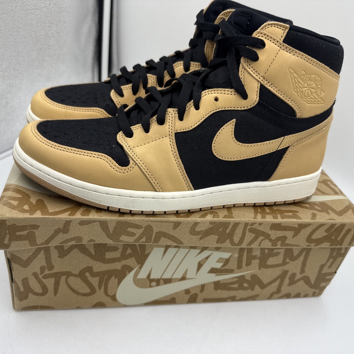 Size 13 - Jordan 1 Retro High OG Heirloom 2022