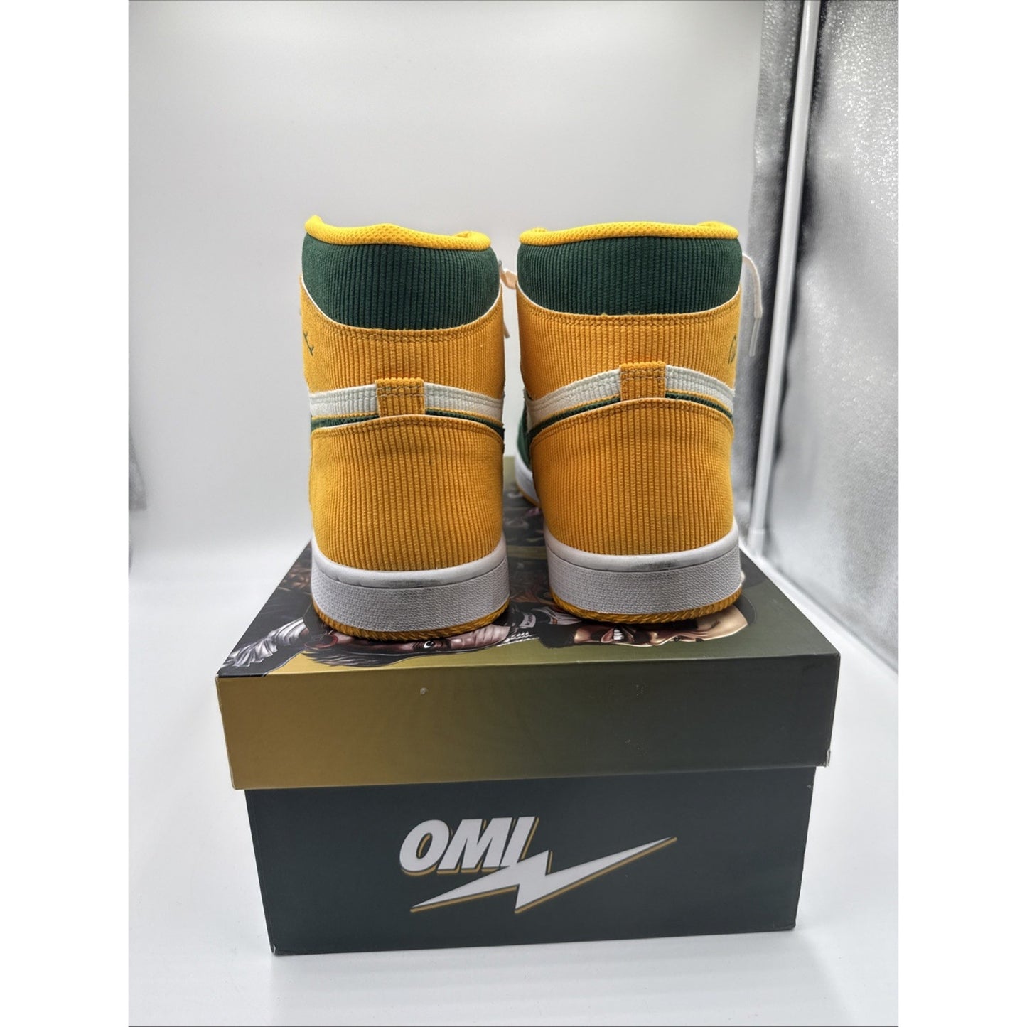 Size 15 Omi Reloaded Corduroy Green Bay