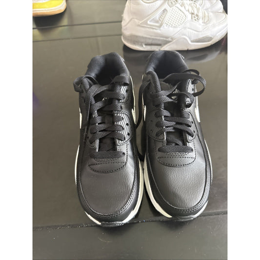 Size 4y Nike Air Max90 Black HF6358-002 NBS212