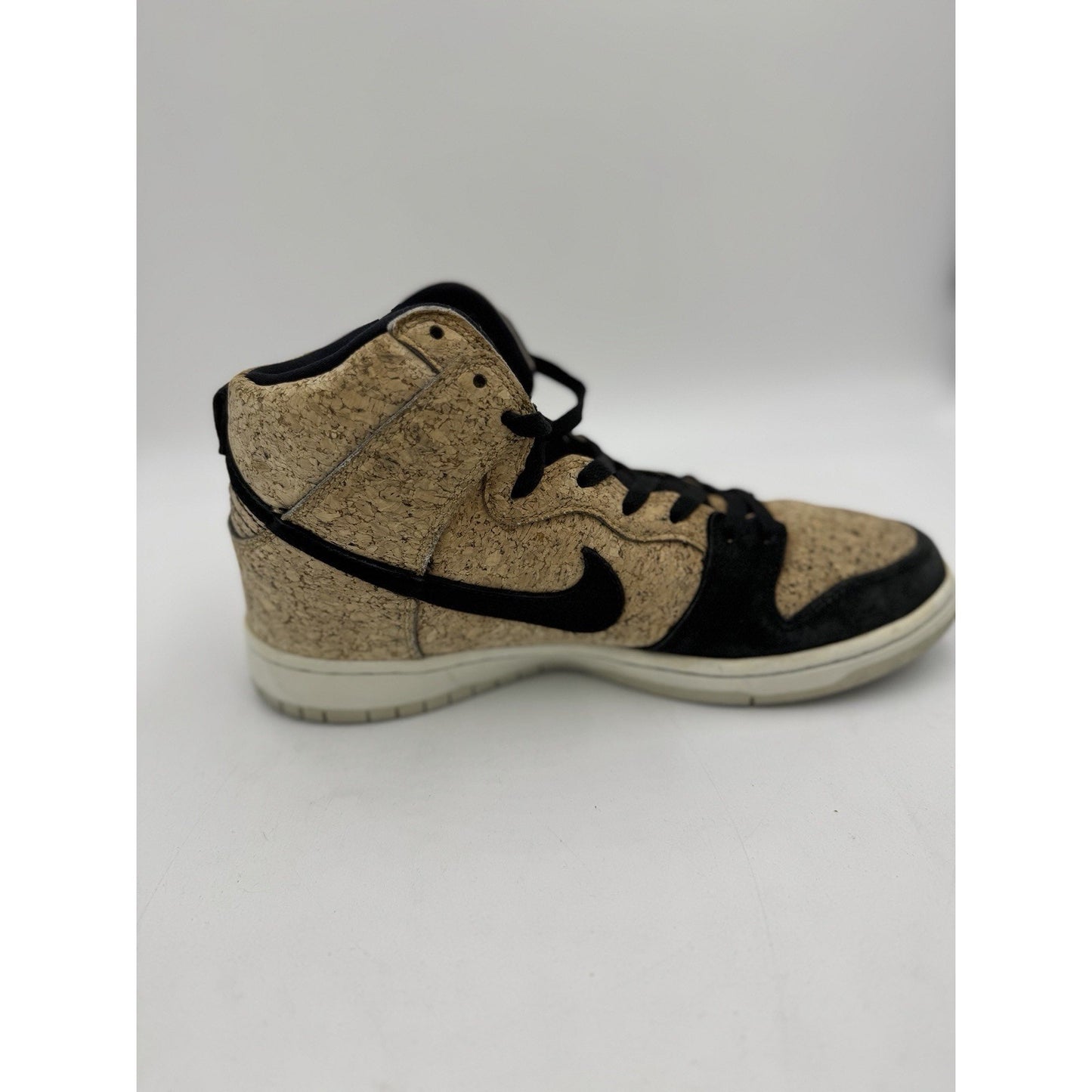 Size 9 - Nike Dunk Premium SB High Cork