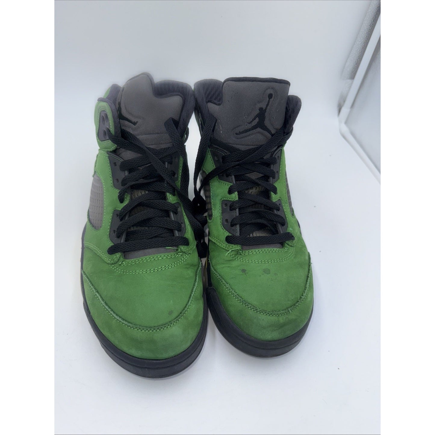 Size 9.5 - Jordan 5 Retro SE Oregon 2020