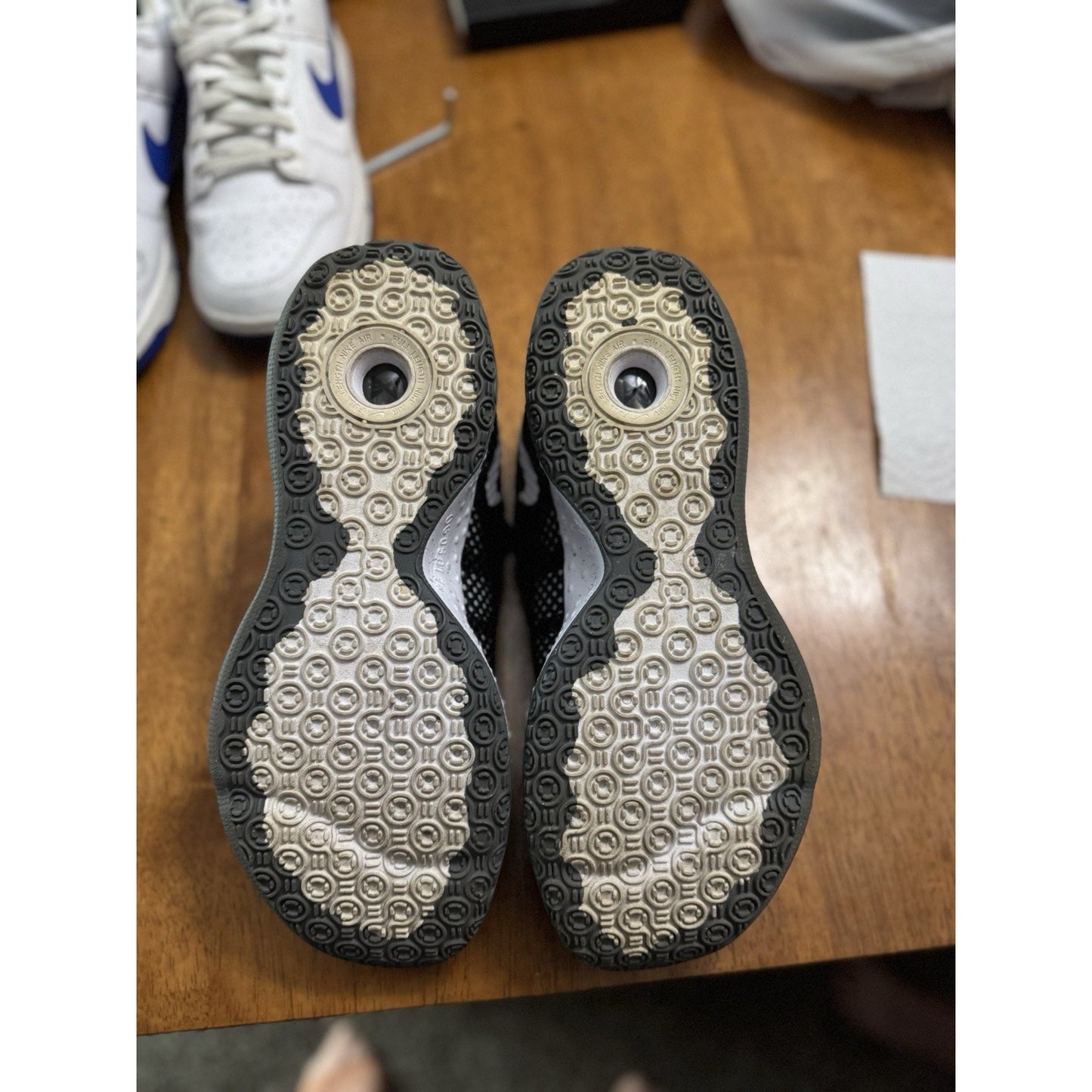 Size 10 - Nike PG 4 Oreo - CD5079-100 NBS098