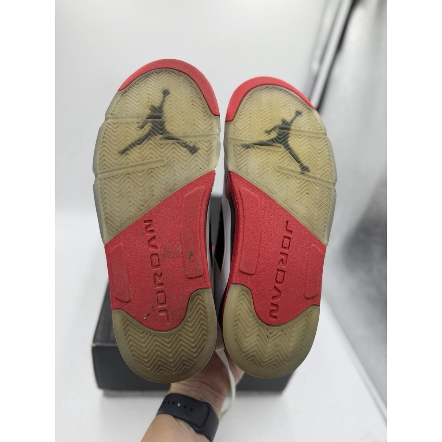 Size 10.5 - Air Jordan 5 Retro 2016 Low Fire Red