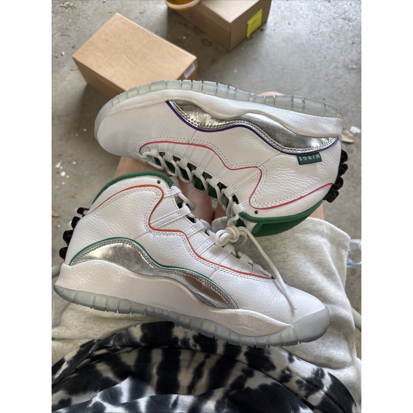 Size 9.5 Jordan 10 Retro Wings 2020