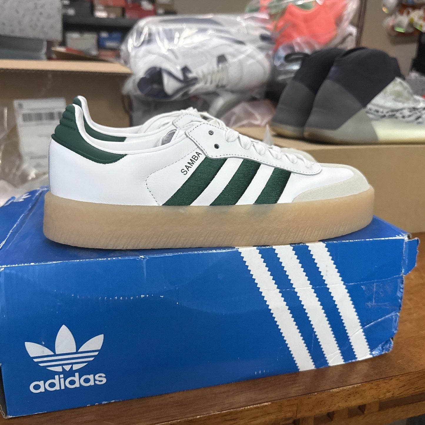 SIZE 8.5 Adidas Sambae Womens Shoes BS300
