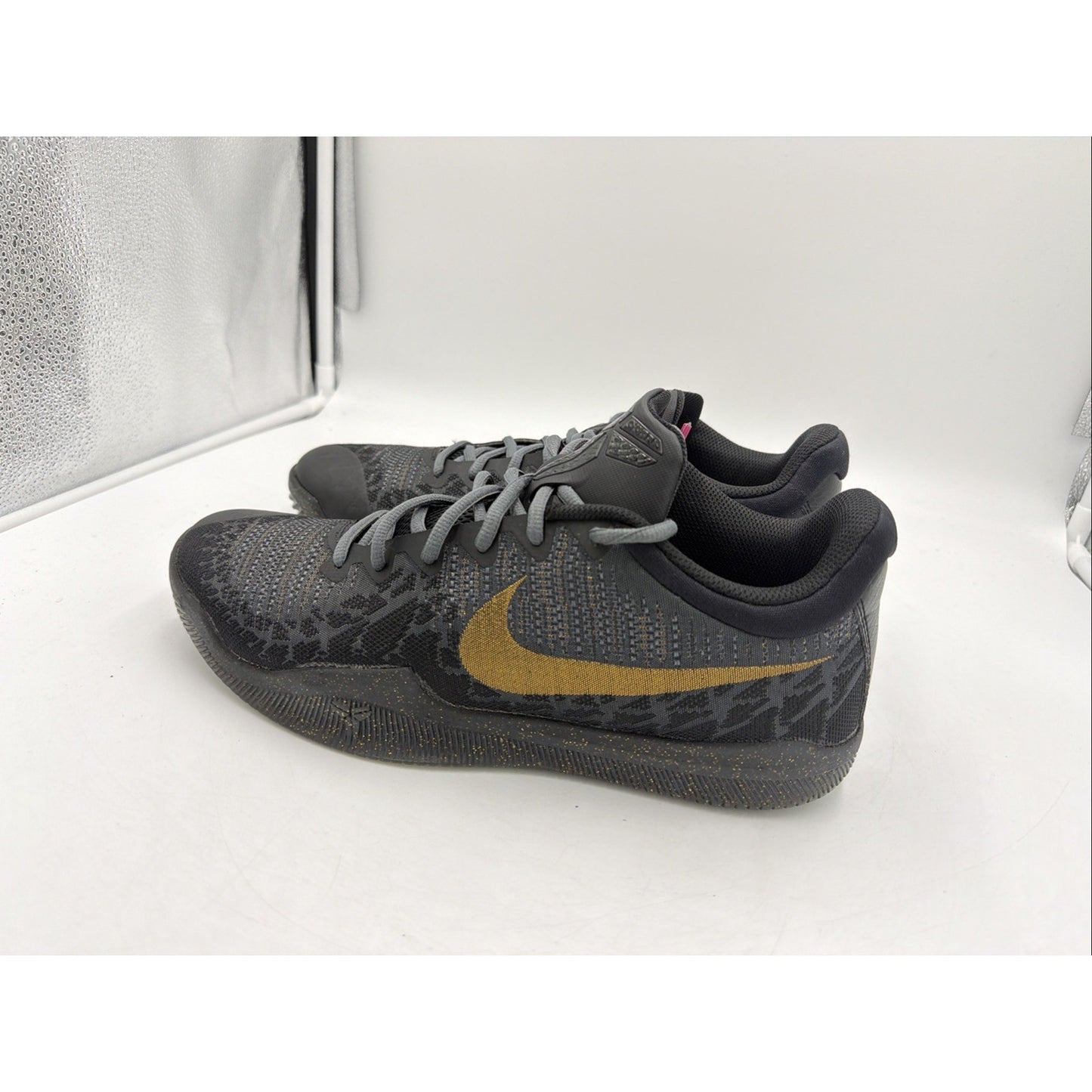 Size 11 - Nike Mamba Rage Gold Stars