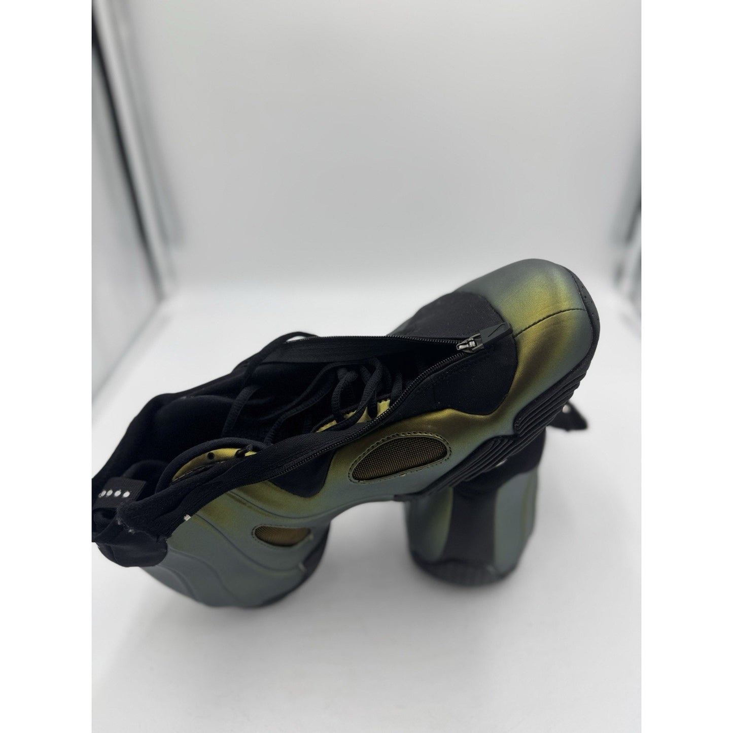 Size 12 - Nike Air Flightposite 2008 Metallic Gold