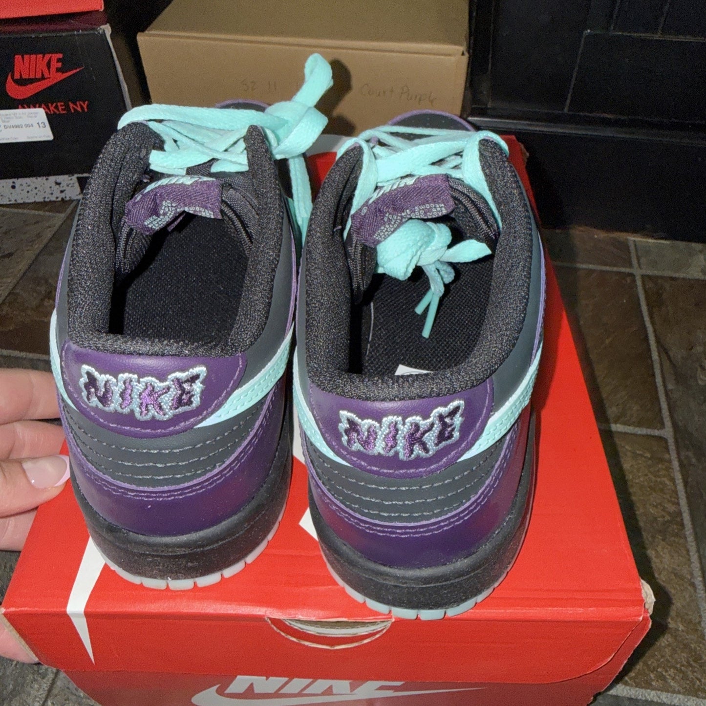 Nike Dunk Low GS Dark Smoke Grey Artisan Teal Sneaker Unisex Kids 6.5Y