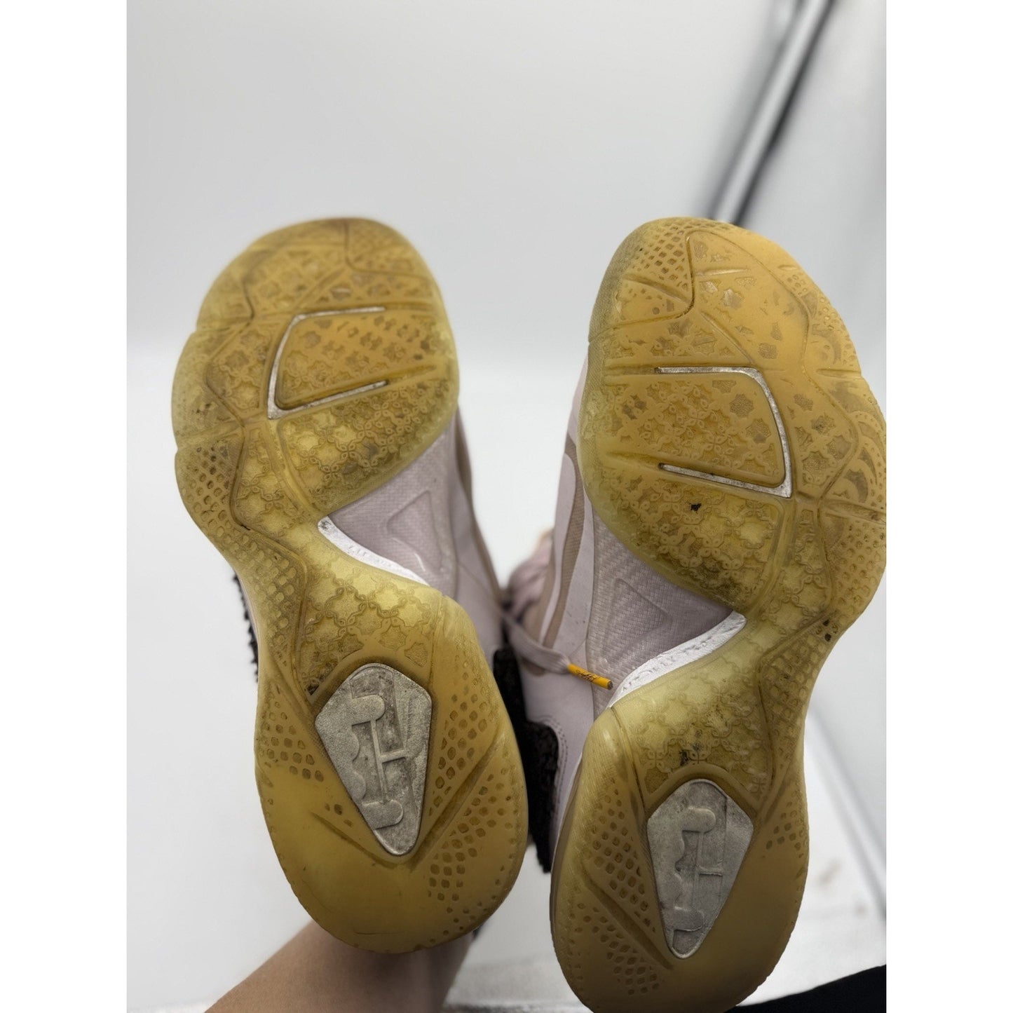 Size 12 Nike LeBron King Of La Dj3909-600