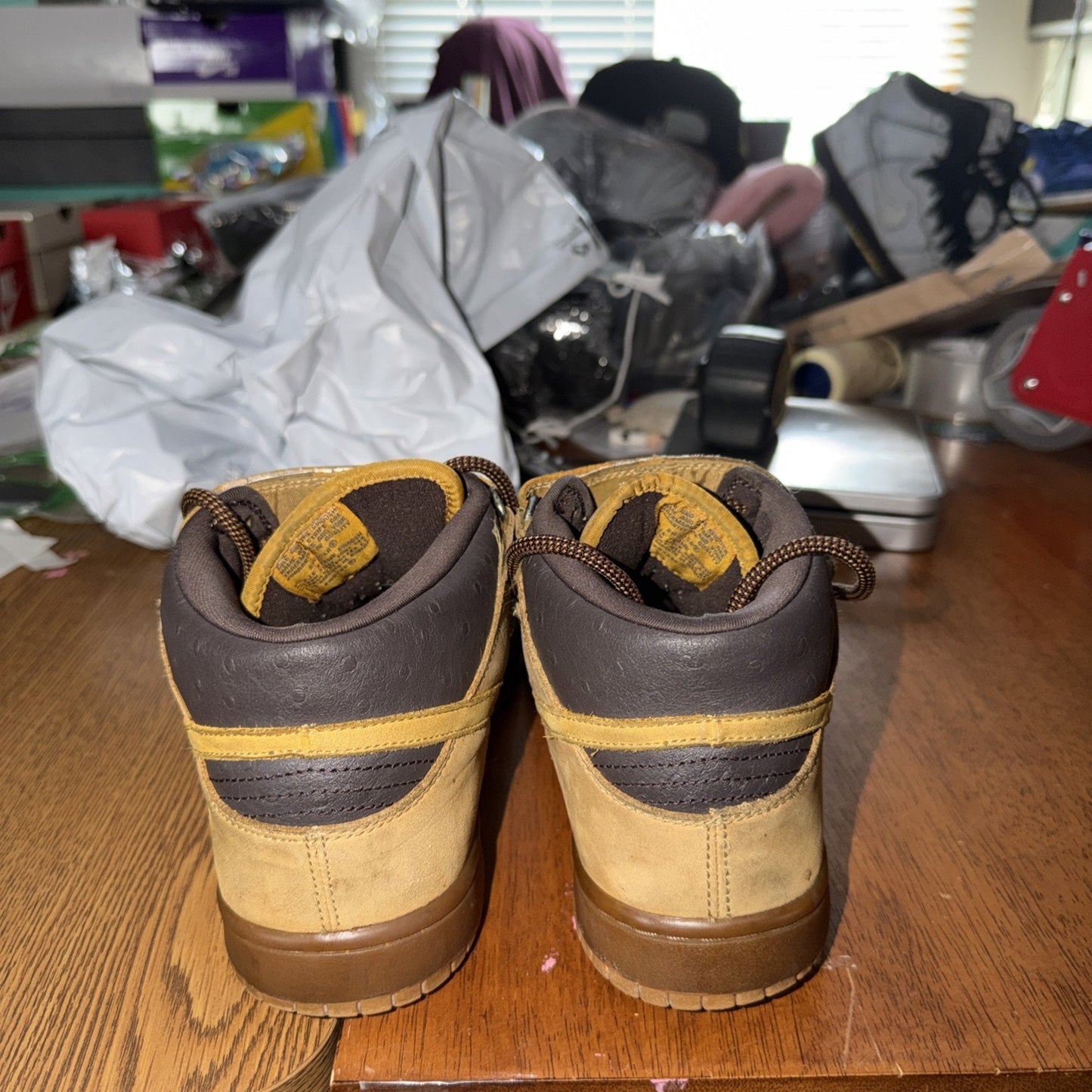 Size 9 - Nike Dunk Pro SB Mid Wheat Bronze ￼