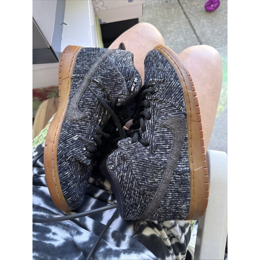Size 10 - Nike Dunk High Warmth