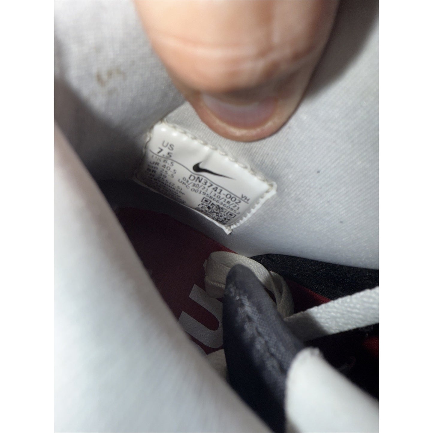 Size 7.5 - Nike Supreme x Dunk SB High By Any Means - Stormtrooper BS823