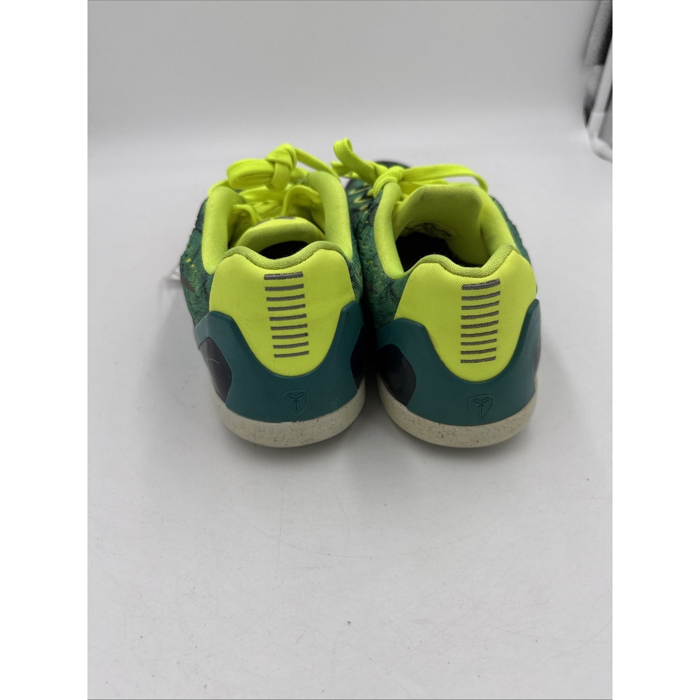 Size 7 (GS) - Nike Kobe 9 EM Low Easter