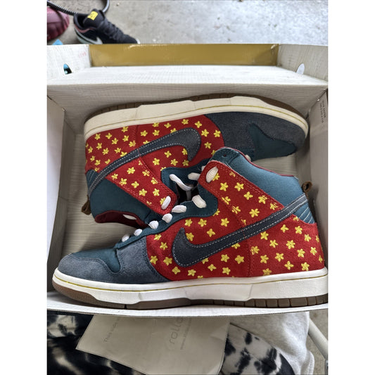 Nike Dunk High Sb Quagmires Size 9.5