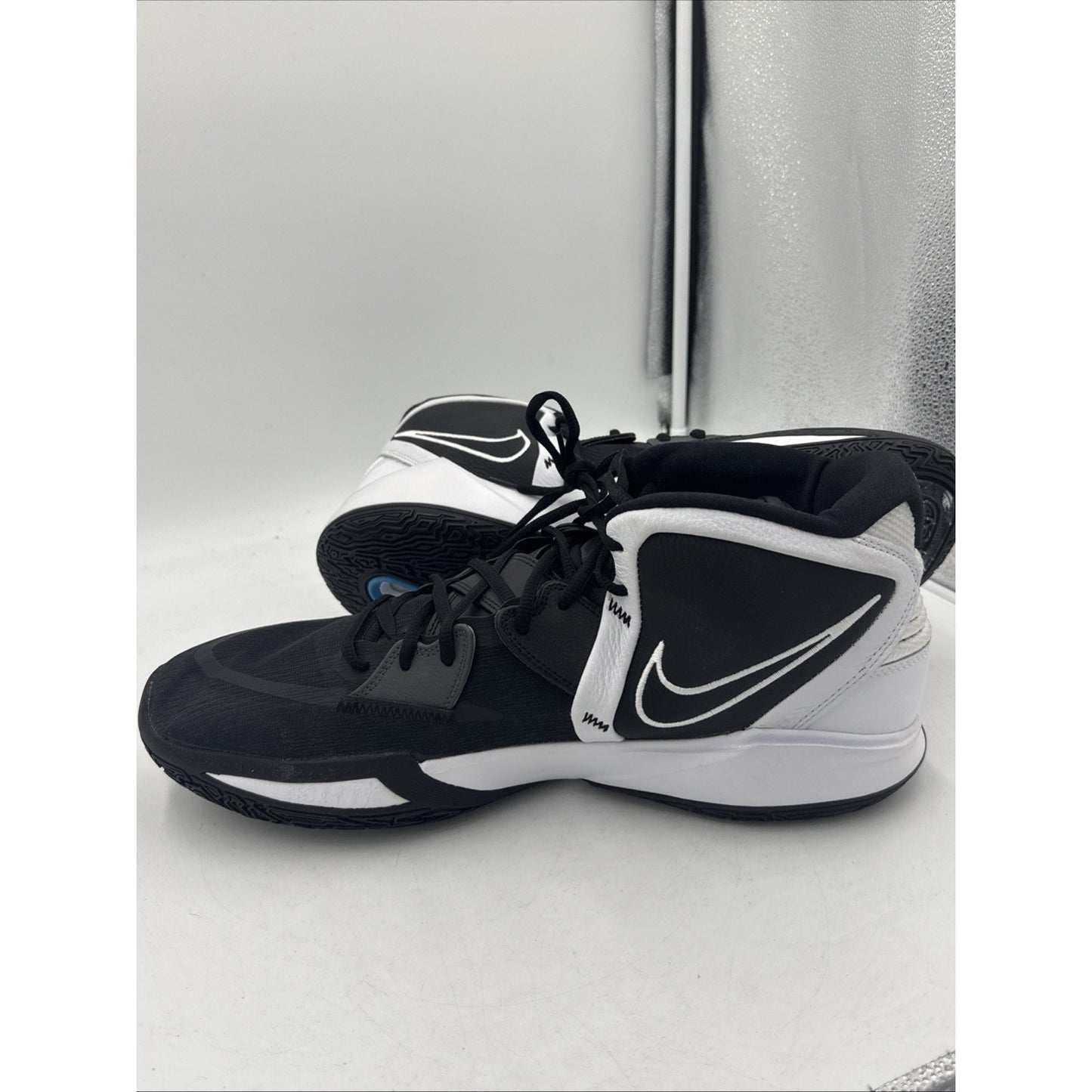 Size 18 - Nike Kyrie Infinity South Beach