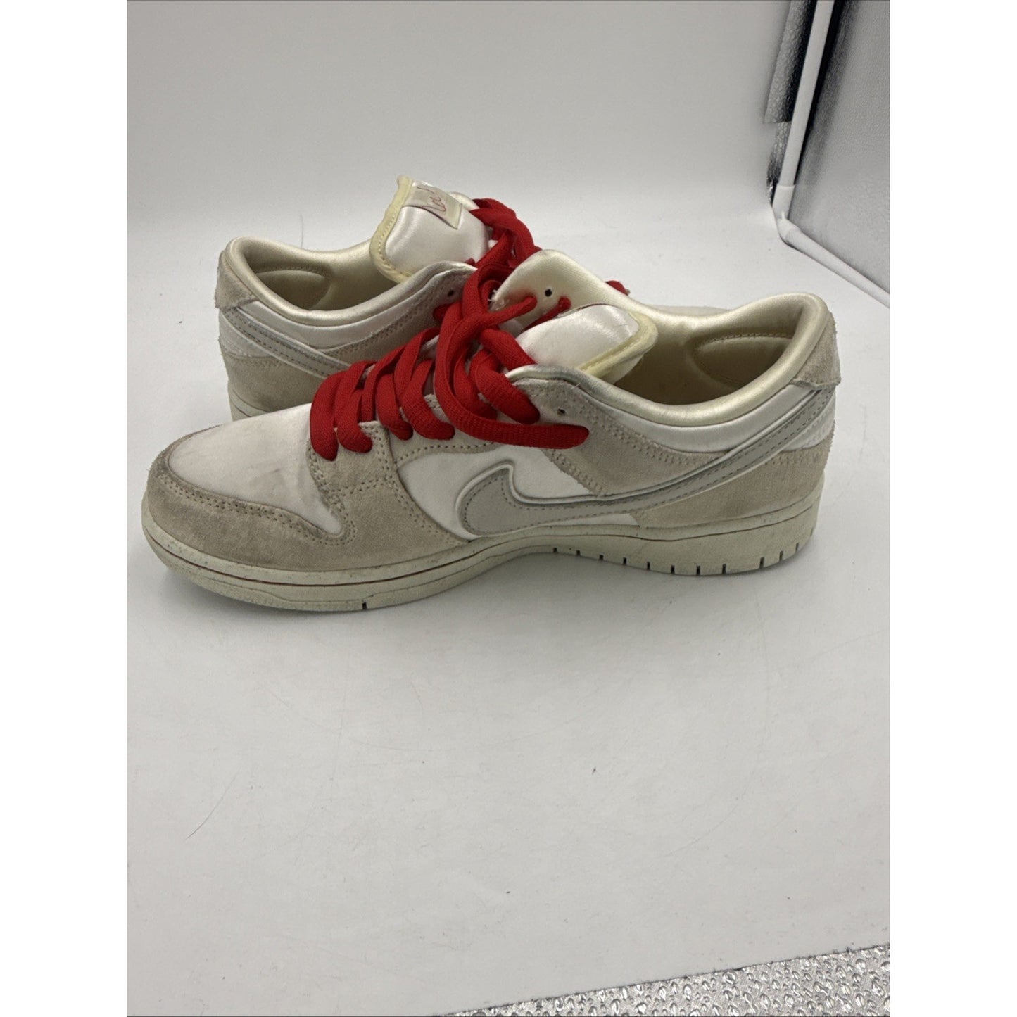 Size 9 - Nike Dunk Premium SB Low City of Love Collection - Light Bone