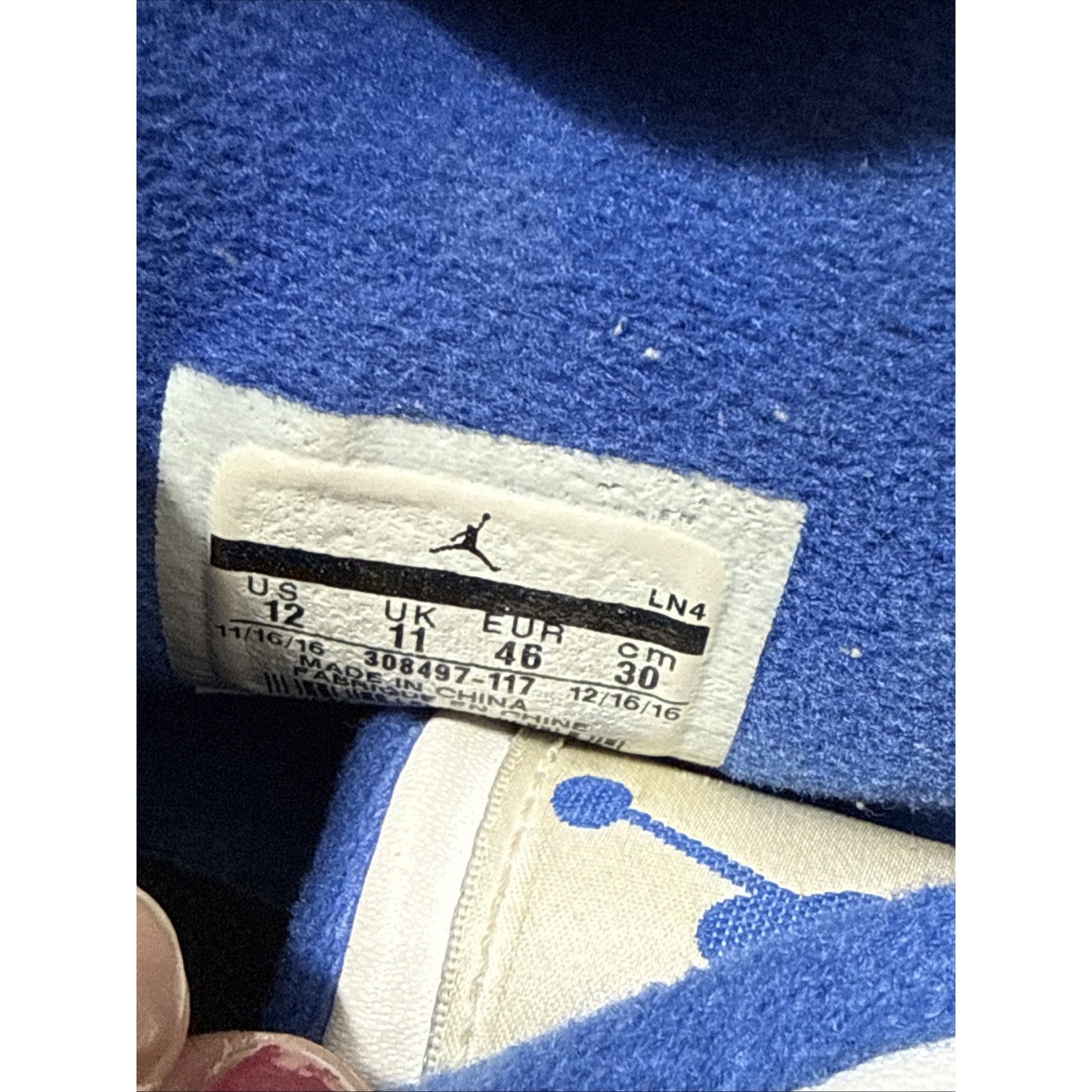 Size 12 - Jordan 4 Retro Mid Motorsports