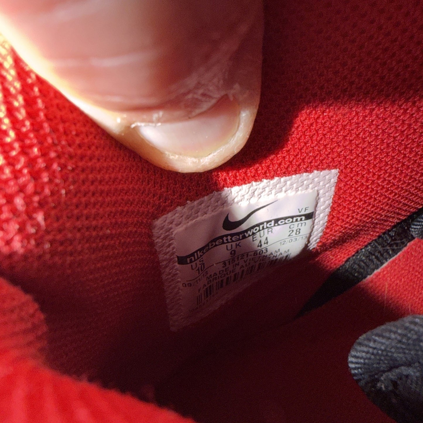 Size 10 - Nike Air Force 1 '07 High University Red Black