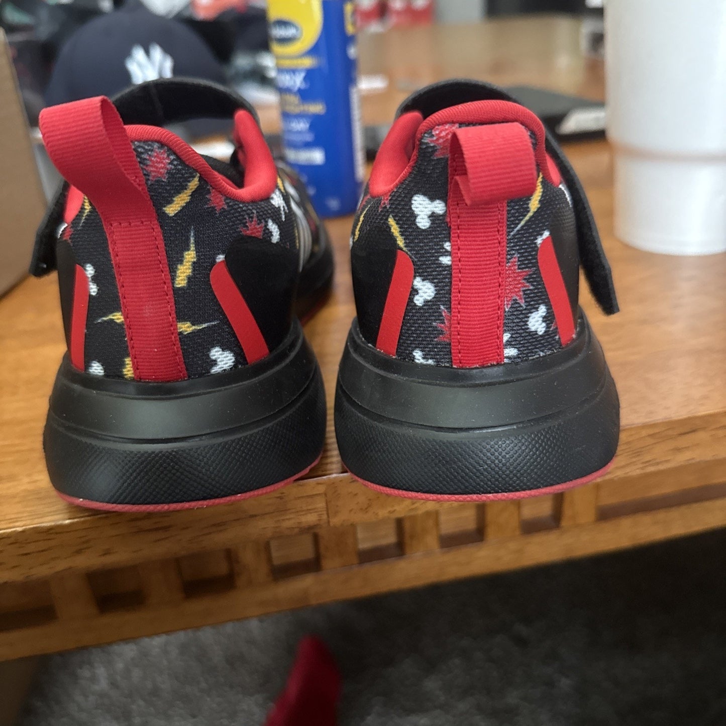 ADIDAS DISNEY MICKEY MOUSE Fortarun 2.0 Cloudfoam Youth Size 6.5 Pre-owned