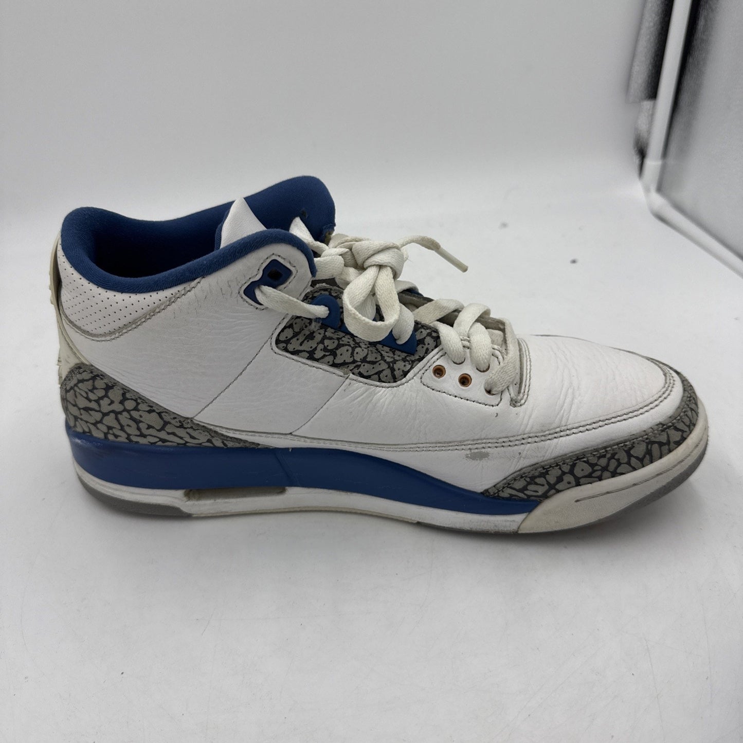 Size 10.5 - Jordan 3 Retro Mid Washington Wizards