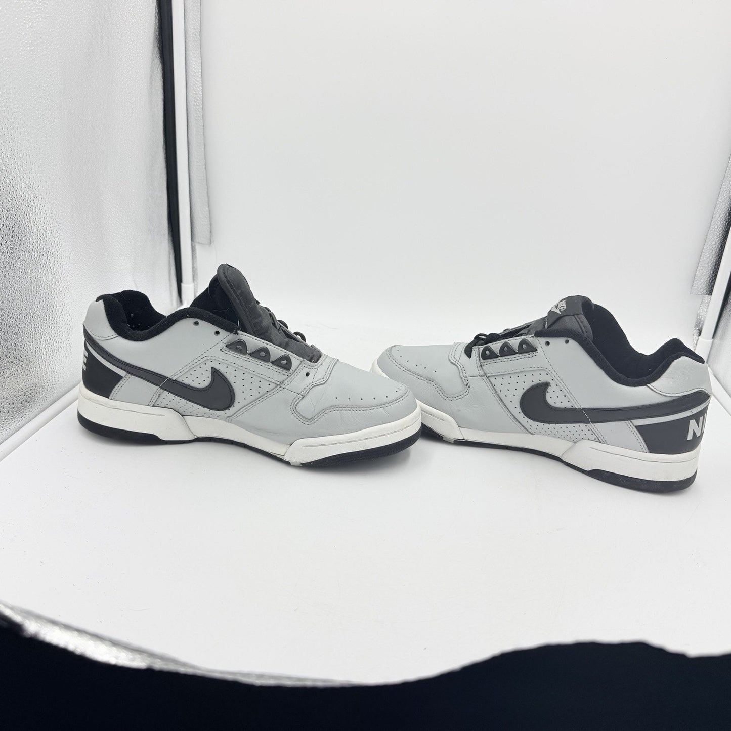 Size 9.5 - Nike Delta Force Low Silver Black