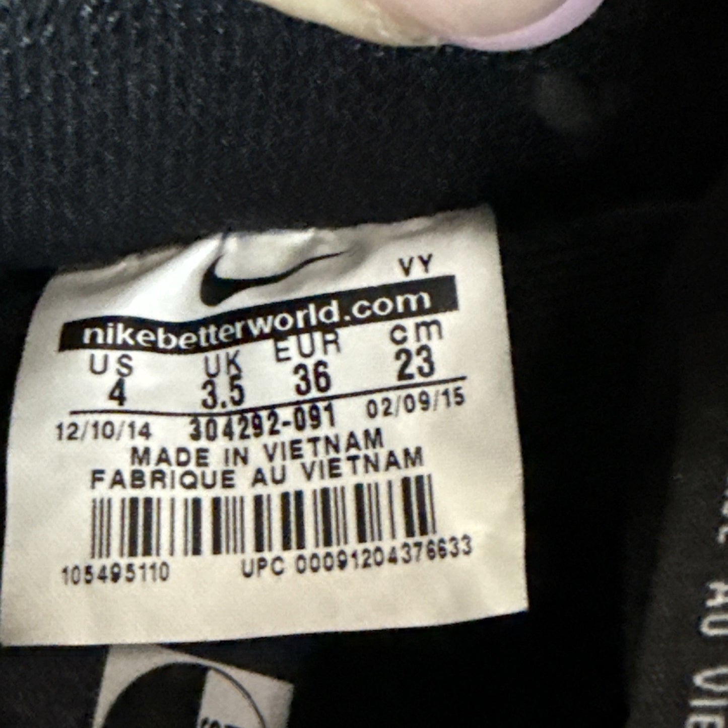 Size 4 - Nike SB Dunk Pro Low Sparkle