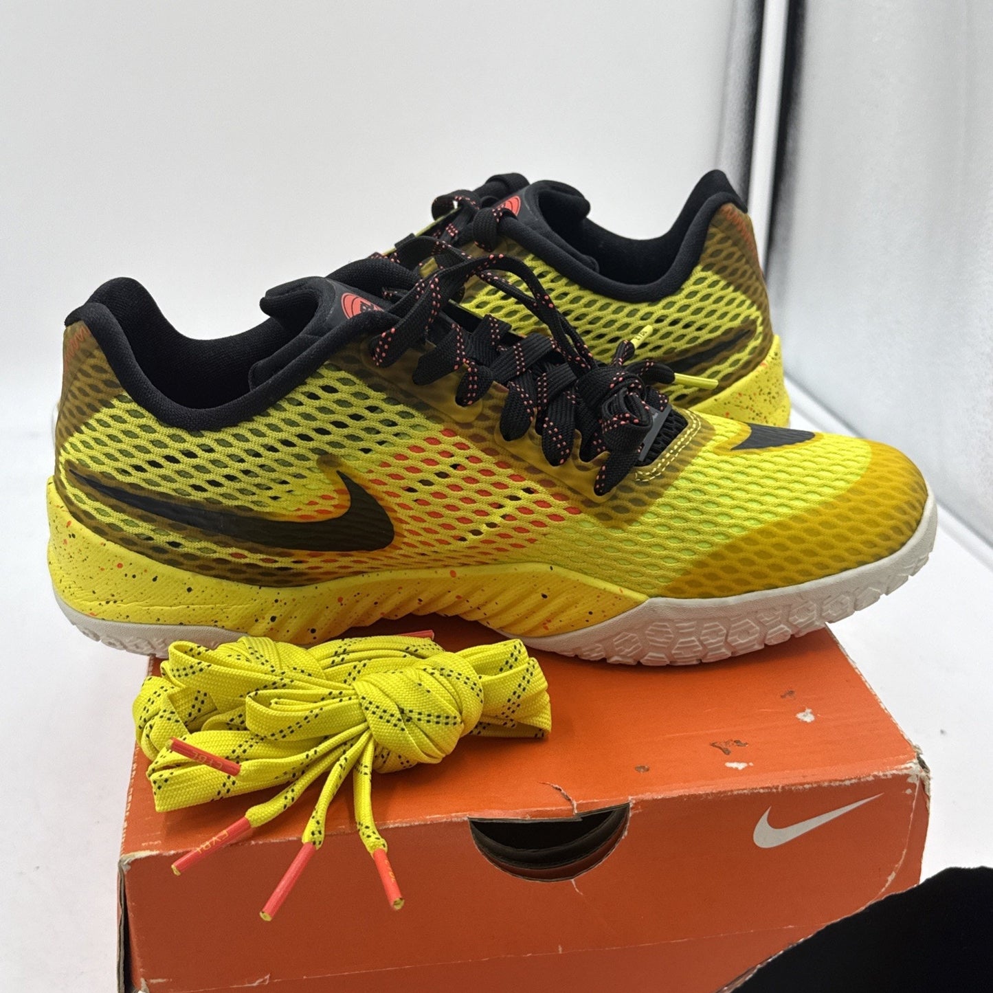 Size 7 - Nike Hyperlive Promo EYBL Yellow
