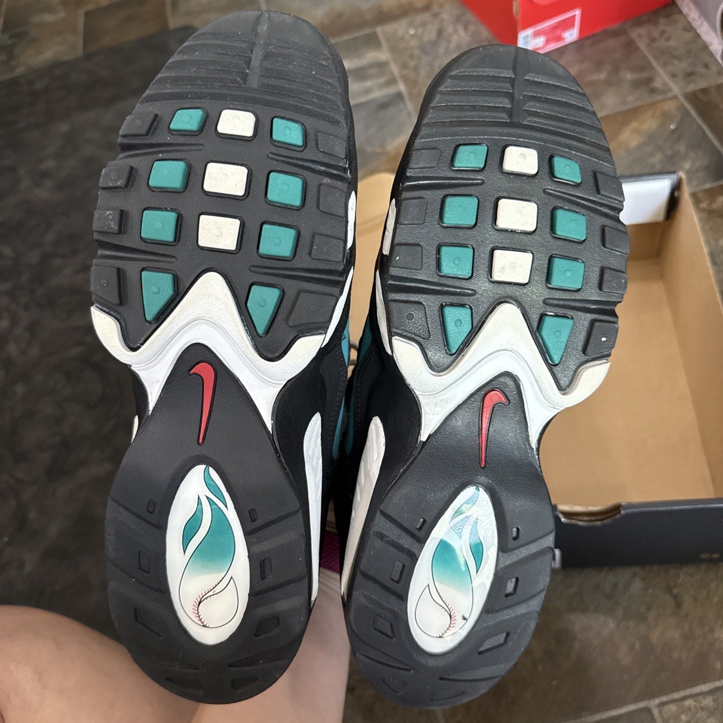 Size 9 - Nike Air Griffey Max 1 2021 Black Freshwater In Replacement Box