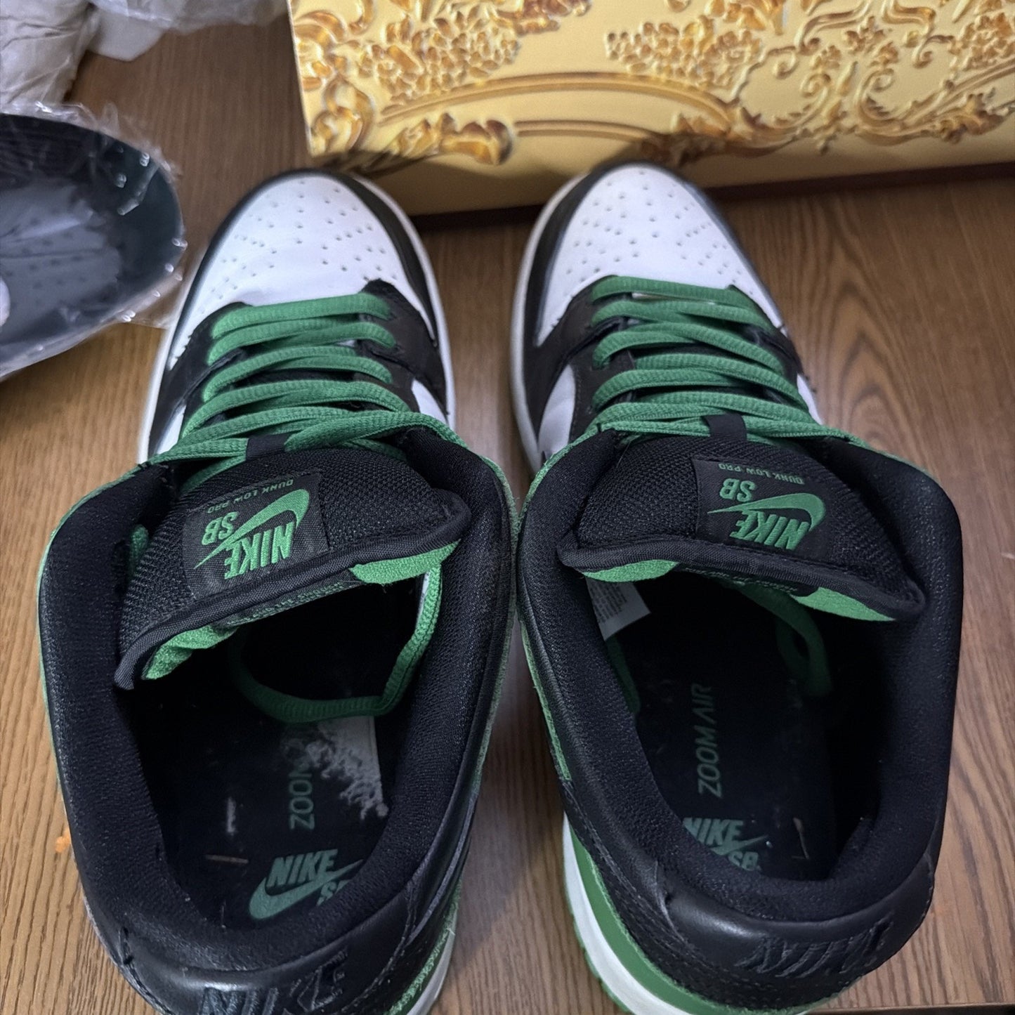 Size 10.5 - Nike Dunk Pro SB Low Classic Green