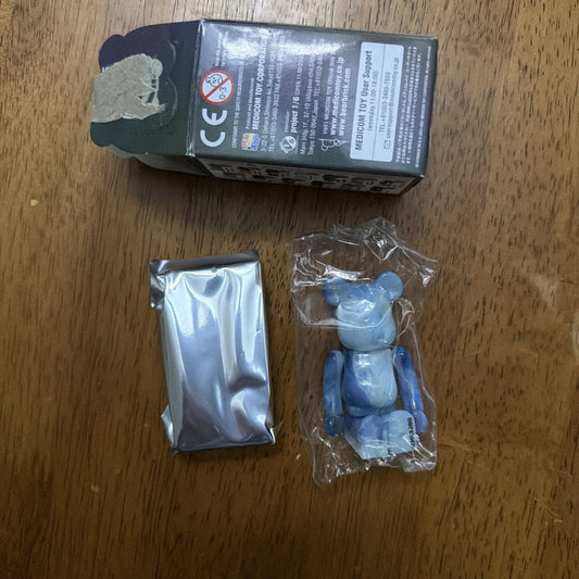 Bearbrick Series 43 JELLYBEAN Blue 100% Medicom Be@rbrick Designer Toy