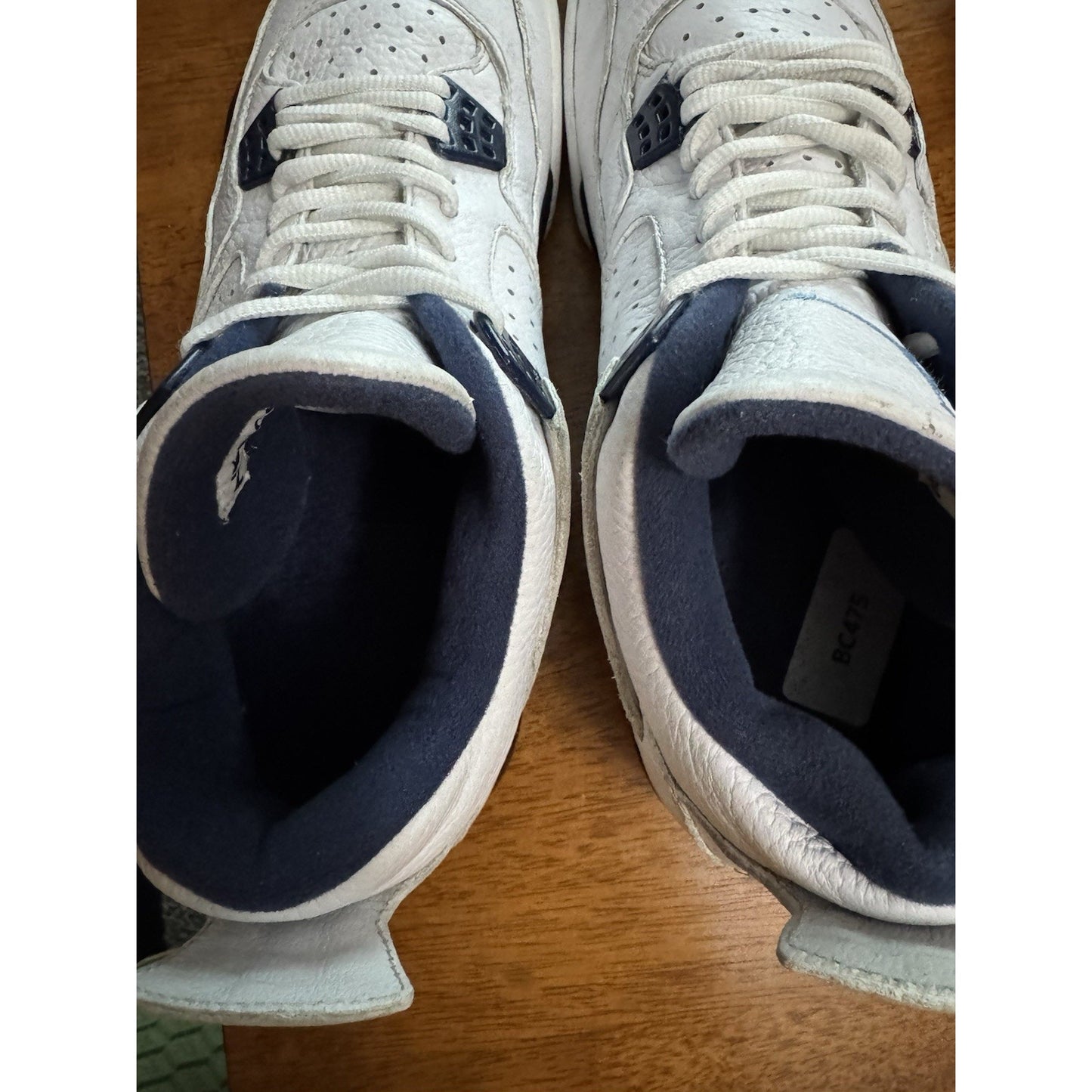 Size 12.5 - Air Jordan 4 Retro LS Columbia NBS084