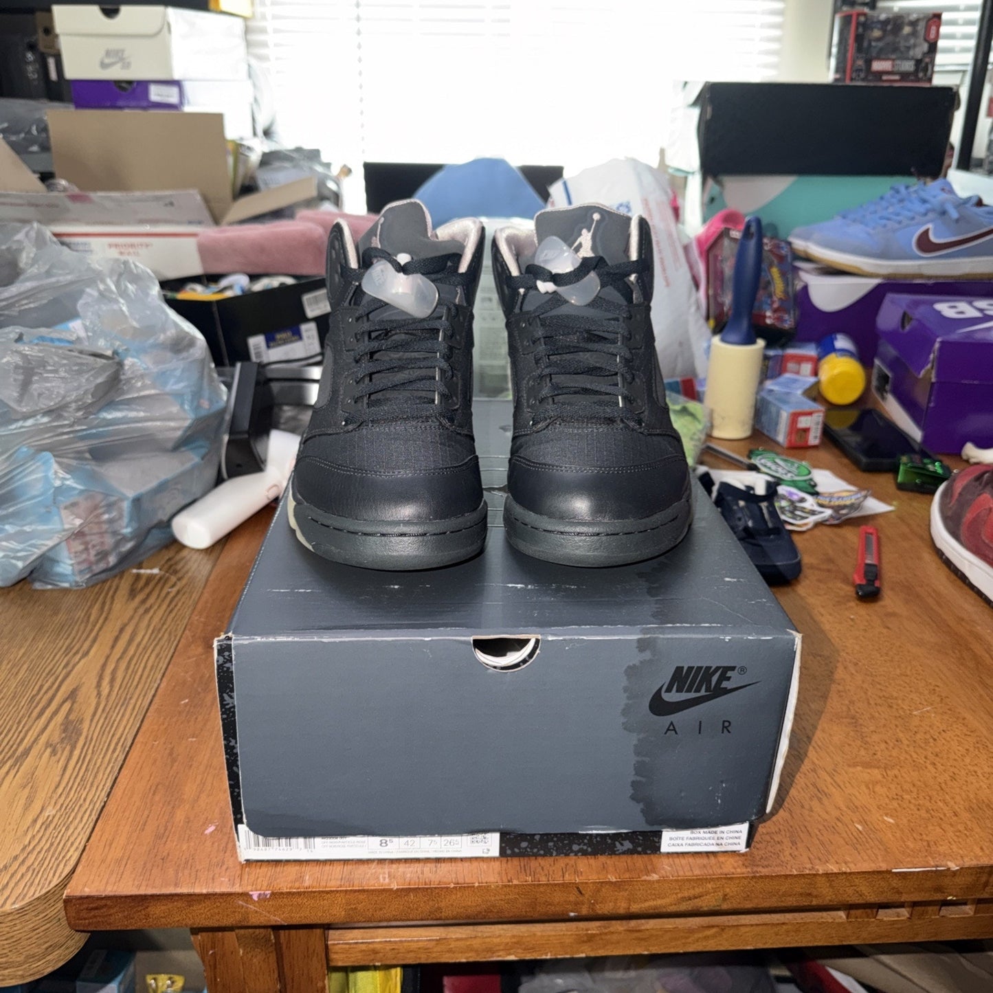 Size 8.5 - Paris Saint-Germain x Air Jordan 5 Retro Off Noir