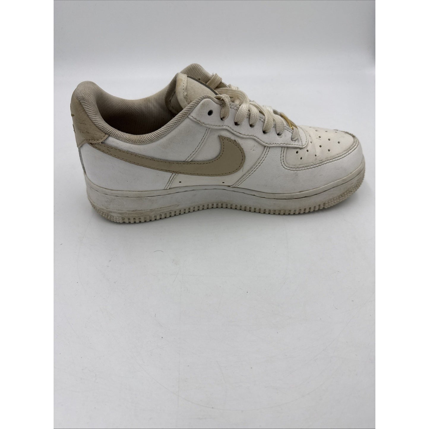 Size 8 - Nike Air Force 1 '07 Essential White Rattan W