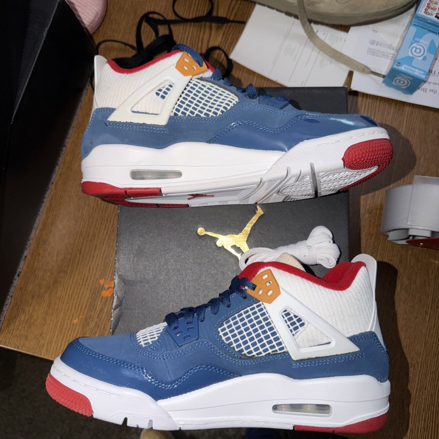 Nike Air Jordan 4 Retro Messy Room (GS) White Sneakers DR6952-400 Size 6Y Used