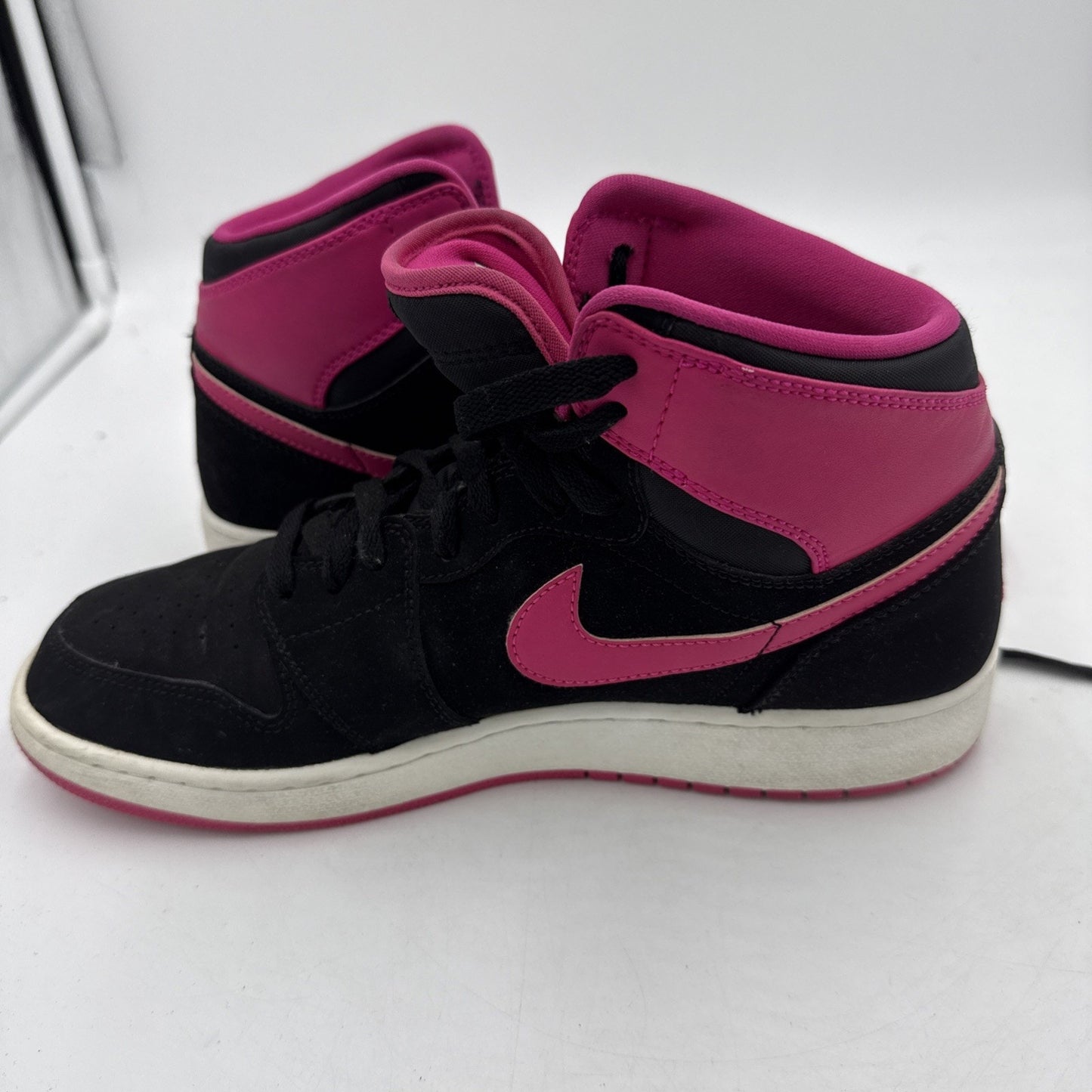 NIKE AIR JORDAN 1 RETRO HIGH 332148 008 GS BLACK 'VIVID PINK' US 8.5Y Women 10