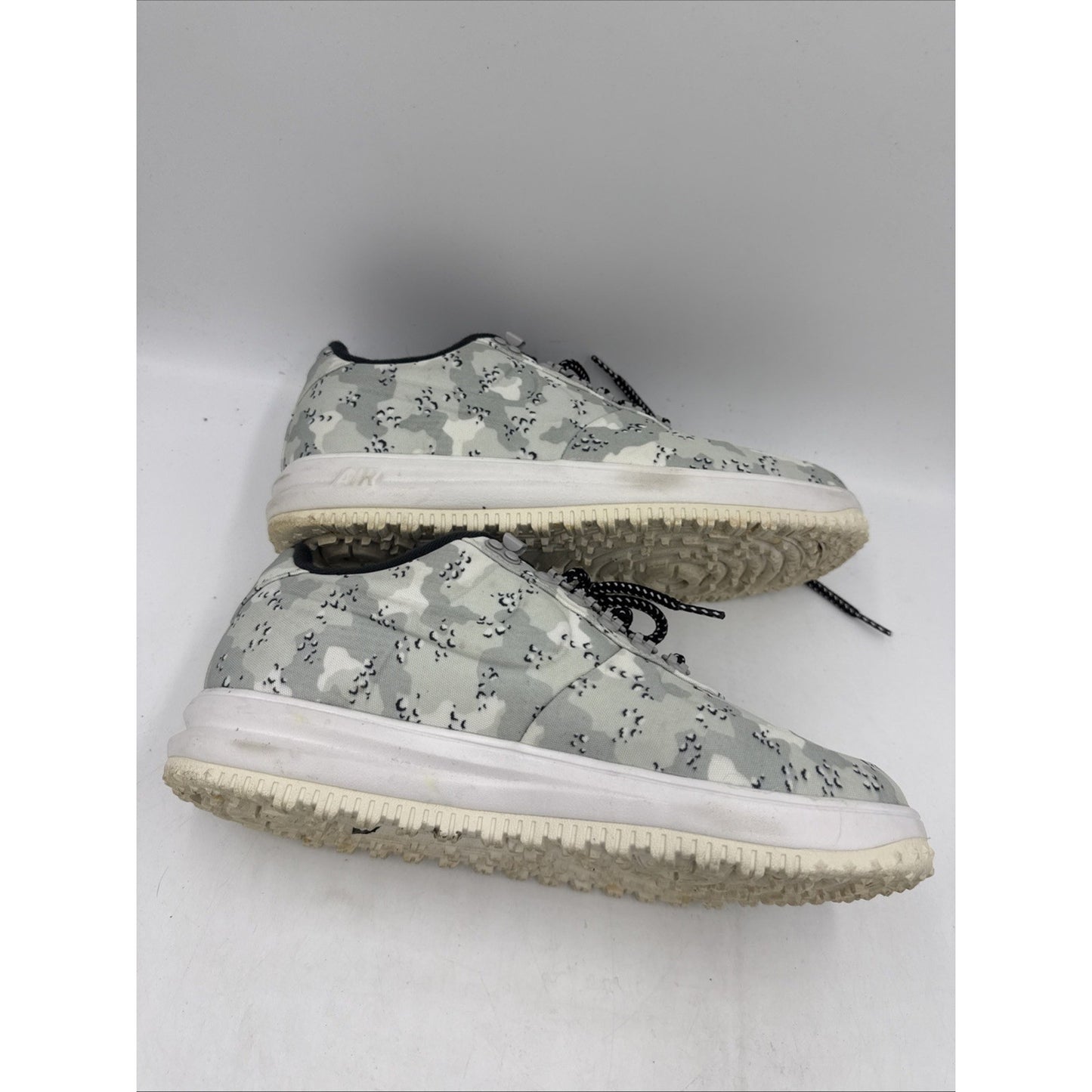 Size 12 - Nike Free TR 8 USC - AR0425-001